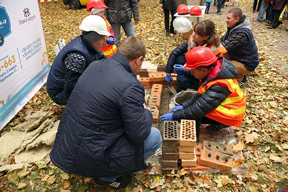 У Хмельницькому провели свято «Місто професій» (фото) — фото 14
