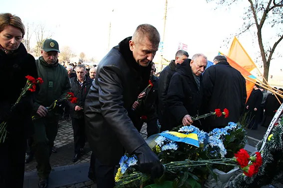 У Хмельницькому вшанували ліквідаторів аварії на ЧАЕС (фото) — фото 1