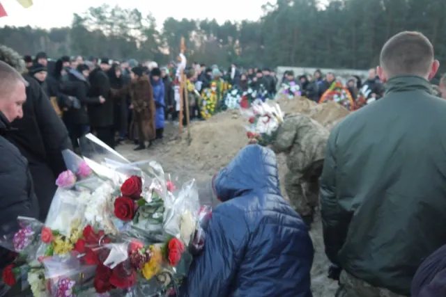 У Нетішині провели в останню дорогу 27-річного айдарівця Назара Голюка (фото) — фото 13