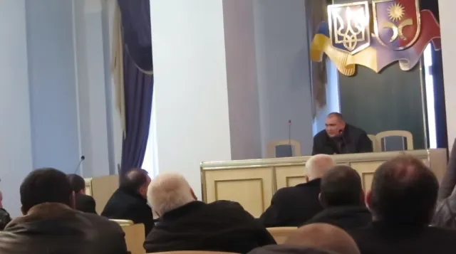 Хмельницькі учасники АТО обурені, що їх виганяють із автобусів. Перевізники готові їхати під ВР, щоб вимагати відшкодування за перевезення Атошників (відео) — фото 1