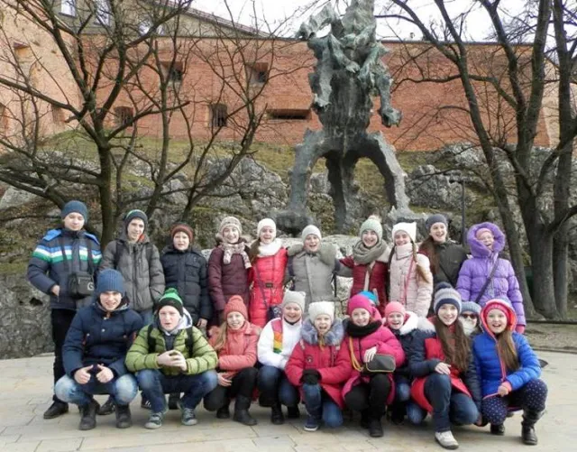 Хмельницькі танцюристи підкорювали поляків запальними ритмами (фото) — фото 1