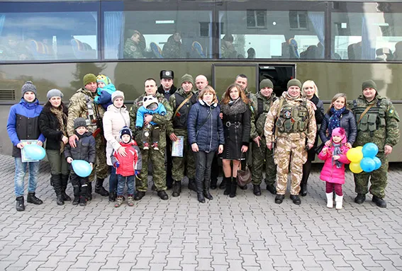 Хмельницькі правоохоронці повернулись із зони АТО — фото 13