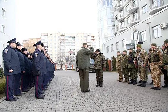 Хмельницькі правоохоронці повернулись із зони АТО — фото 6