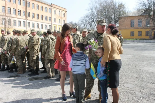 Військовослужбовці повернулись із зони АТО — фото 12