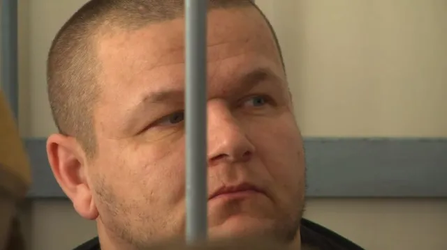 У Хмельницькому розпочали розгляд справи щодо шістьох в'язнів-утікачів — фото 1
