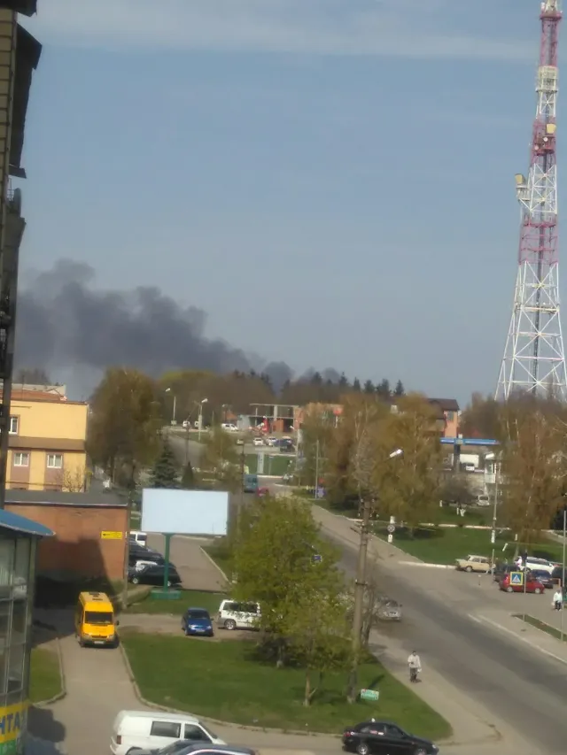 У Хмельницькому горіло циганське наметове містечко — фото 9