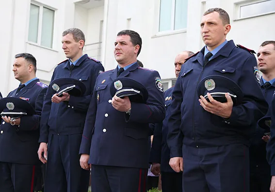 Хмельницькі богданівці відправились в зону АТО: серед них двоє дівчат — фото 10