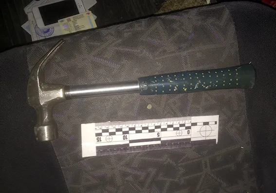 Хмельницькі поліцейські затримали трьох вимагачів грошей – тепер молодикам загрожує до семи років в’язниці — фото 2