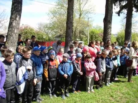 На Хмельниччині відкрили меморіальну дошку загиблому бійцю АТО Олександру Павенському — фото 3