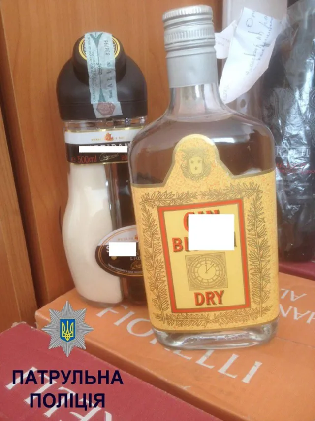 На Зарічанській виявили магазин, у якому продавали безліцензійний алкоголь — фото 2