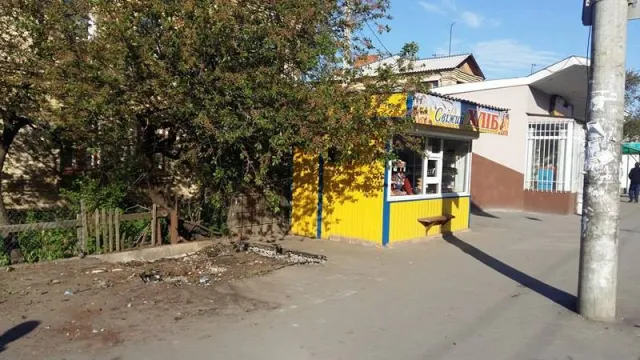 У Хмельницькому продовжують демонтувати незаконні МАФи — фото 6