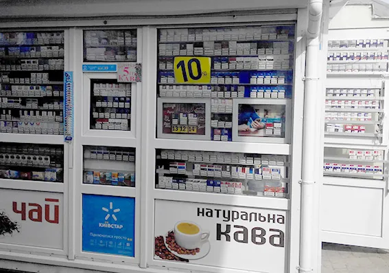 На Хмельниччині виявили реалізацію цигарок без акцизних марок — фото 2