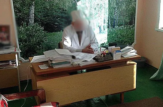 На Хмельниччині лікарі вимагали хабара за звільнення призовника від служби — фото 1