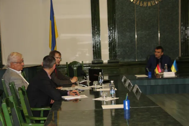 У Хмельницькому іноземні інвестори планують побудувати два сучасних заводи — фото 2