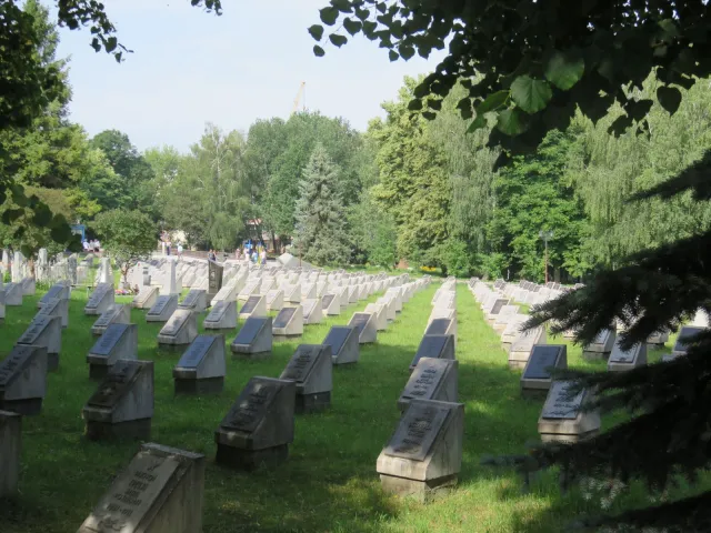 У Хмельницькому вшанували пам'яті жертв Війни в Україні — фото 5