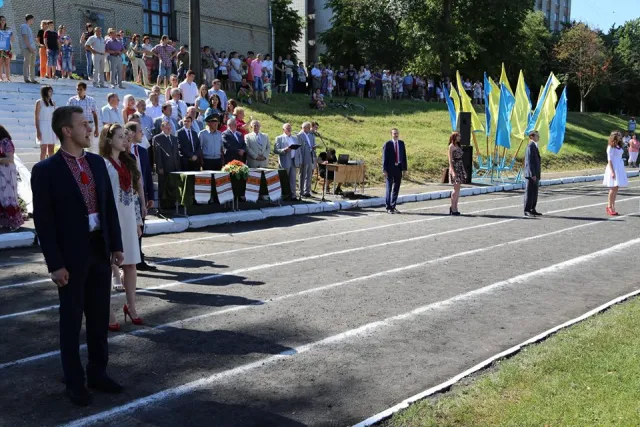 В Хмельницькому національному університеті вручили дипломи випускникам — фото 16