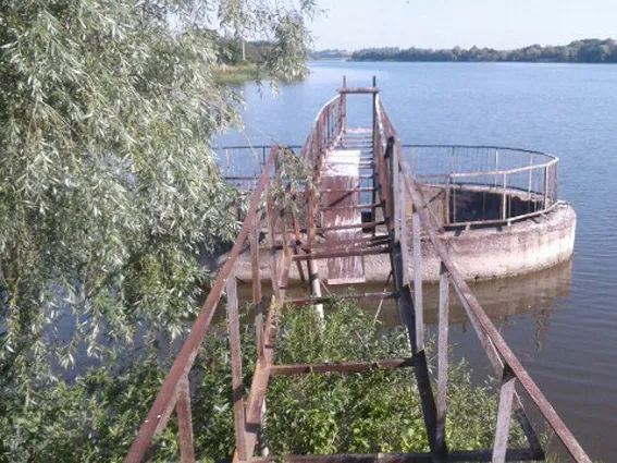 В Старосинявському районі 8-річний хлопчик впав у водоскид — фото 2