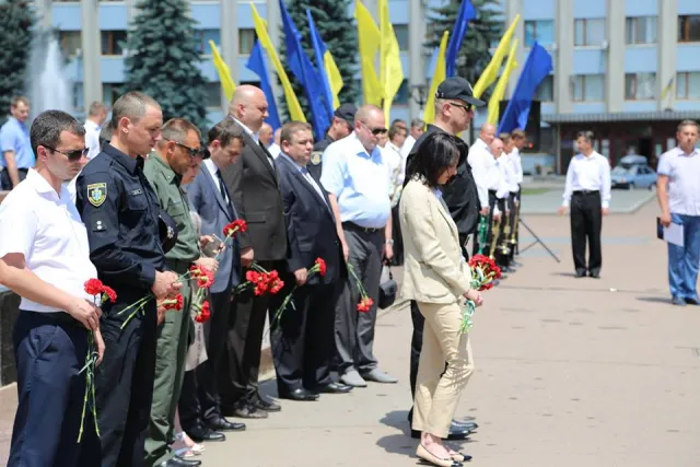 У Хмельницькому представили 20 екіпажів груп швидкого реагування патрульної поліції — фото 7