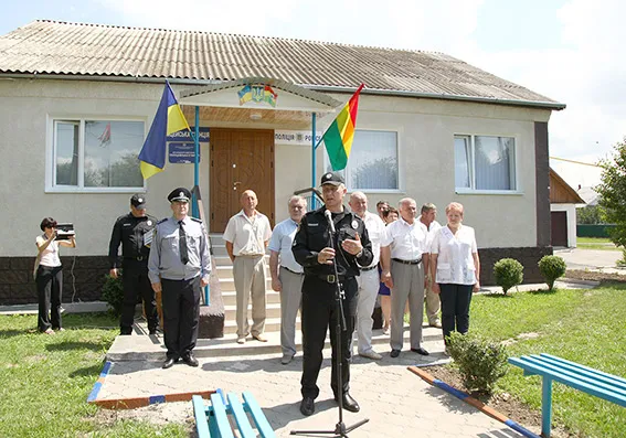 На Хмельниччині відбулося відкриття першої поліцейської станції — фото 4