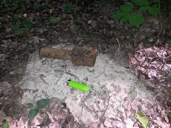 На Хмельниччині сапери виявили та знищили 6 вибухонебезпечних предметів часів Другої світової війни — фото 1