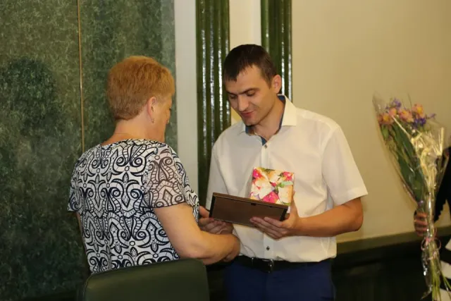 Олександр Симчишин вручив бухгалтерам грамоти з нагоди професійного свята — фото 2