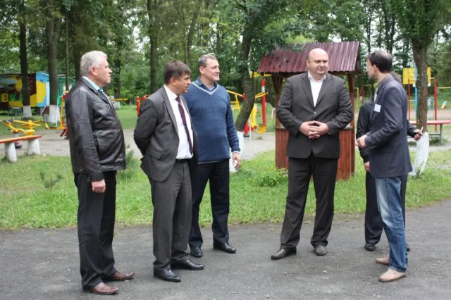 Олександр Корнійчук відвідав дитячий табір оздоровлення та відпочинку «Калинівка» — фото 7