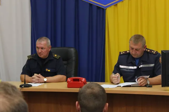 Молоді лейтенанти пройшли комплексно-тактичні навчання на залізничній станції «Гречани» — фото 3