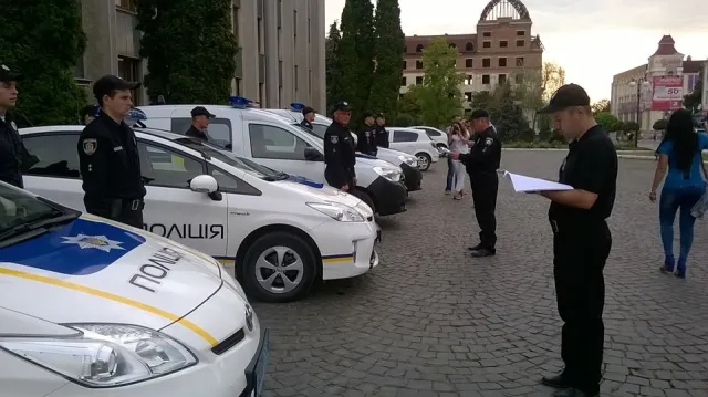 У Кам'янці-Подільському пройшли заходи щодо інструктажу груп реагування патрульної поліції — фото 1