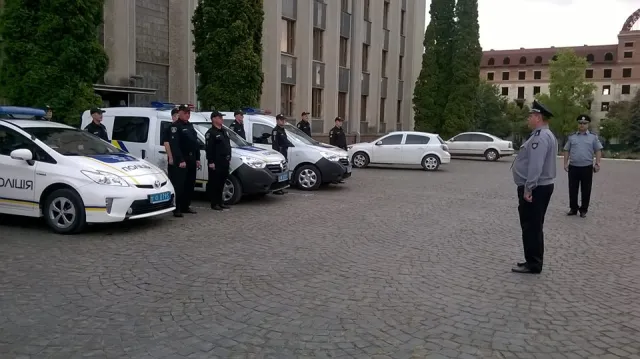 У Кам'янці-Подільському пройшли заходи щодо інструктажу груп реагування патрульної поліції — фото 11