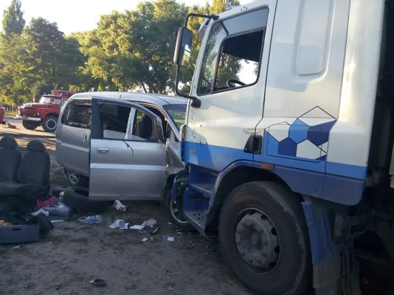 На Хмельниччині в результаті аварії загинув донеччанин — фото 1