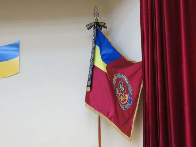 У Хмельницькому працівників СБУ привітали зі святом 25-ї річниці Незалежності України — фото 2
