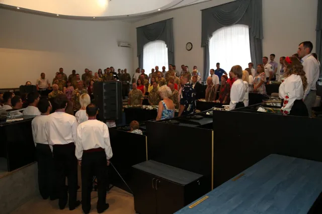 З нагоди Дня Незалежності у місті вручили нагороди кращим хмельничанам за виконання військового обов'язку — фото 2