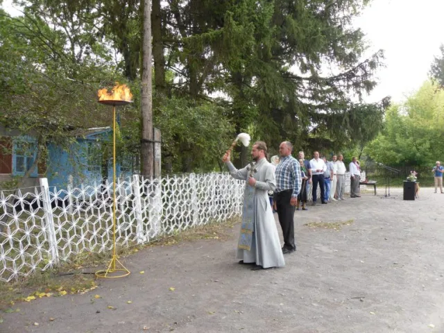 В Ізяславському районі мешканці одного із сіл отримали газ — фото 4