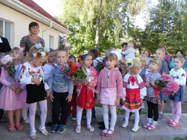 В Ізяславському дитячому садочку «Золотий ключик» відкрили відремонтований корпус — фото 1