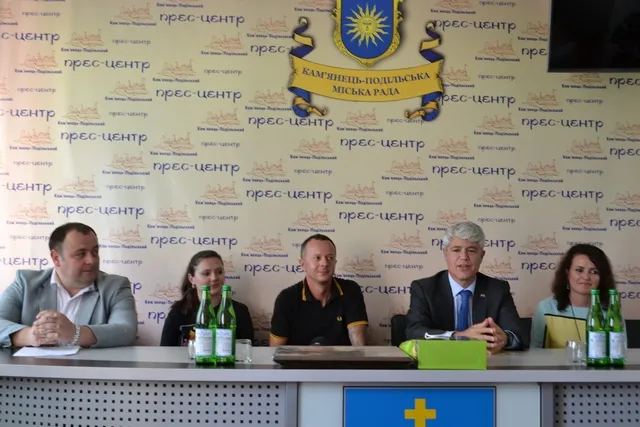 Посол Швейцарії завітав на «Республіку» — фото 1