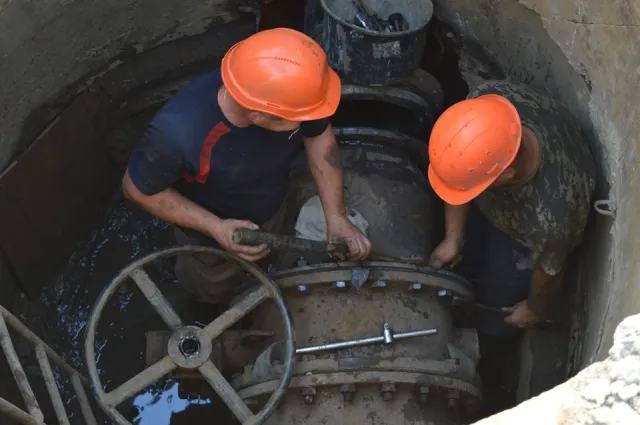 По вулиці Красовського триває реконструкція водопроводу — фото 3