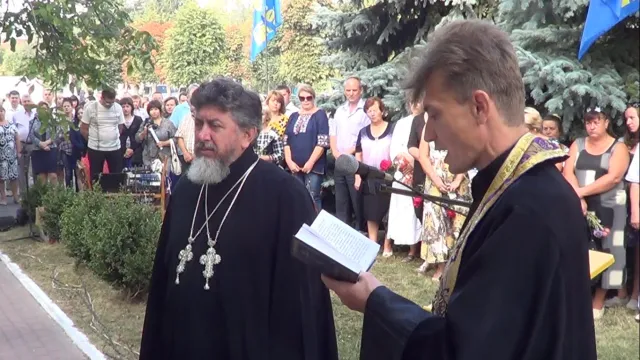 У Старокостянтинові відкрили меморіальну дошку Герою Небесної Сотні Сергію Бондарчуку — фото 1