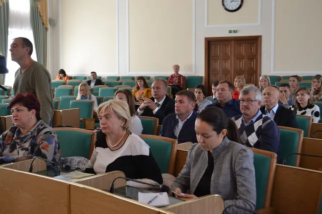 До Кам'янця-Подільського з робочим візитом завітала делегація з Білорусі та Грузії — фото 1