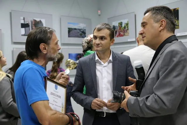 Нагороджено переможців фотоконкурсу «Хмельницький крізь об’єктив» — фото 4