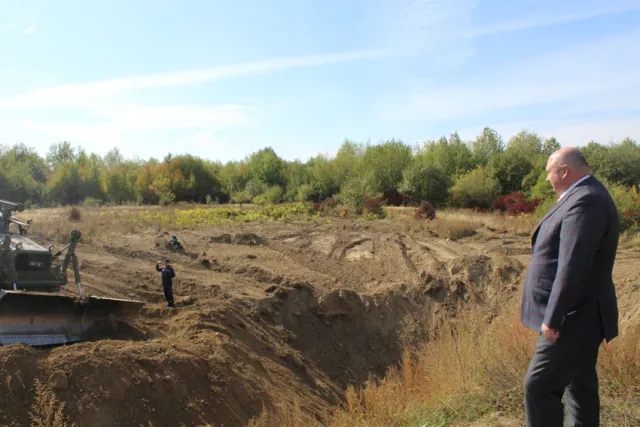 В Ярмолинецькому районі рятувальники ліквідували небезпеку колишньої стартової позиції ракетної точки — фото 2