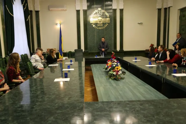 У Хмельницькому вручили грамоти кращим юристам з нагоди професійного свята — фото 2