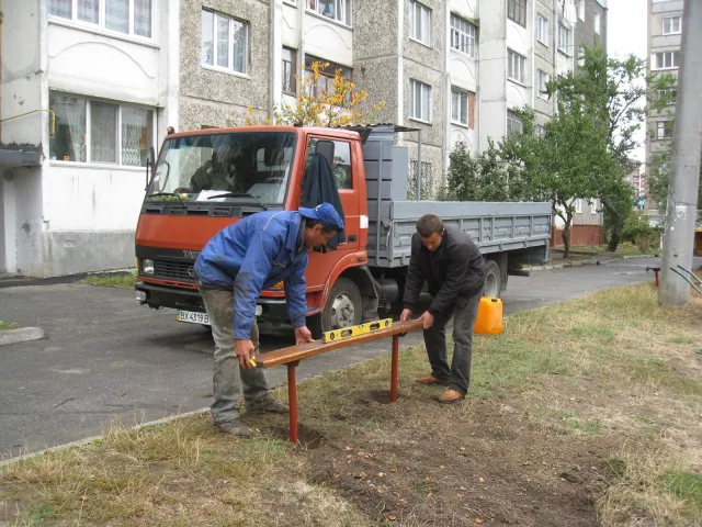 В місті облаштовують сучасні дитячі та спортивні майданчики — фото 4