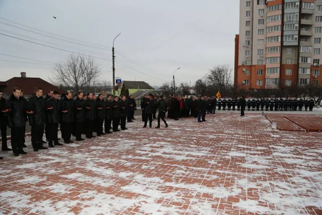 У Хмельницькому вшанували ліквідаторів катастрофи на Чорнобильській АЕС — фото 21