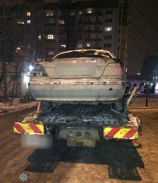 Хмельницькі патрульні виявили автомобіль «BMW», який перебуває у розшуку — фото 1