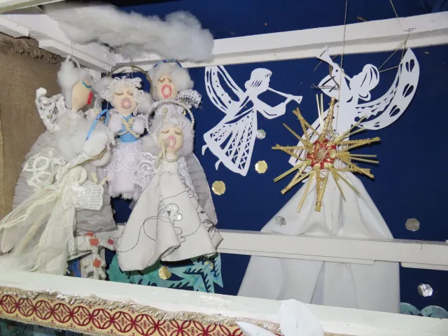 В Хмельницькій міській раді встановили різдвяні вертепи — фото 6