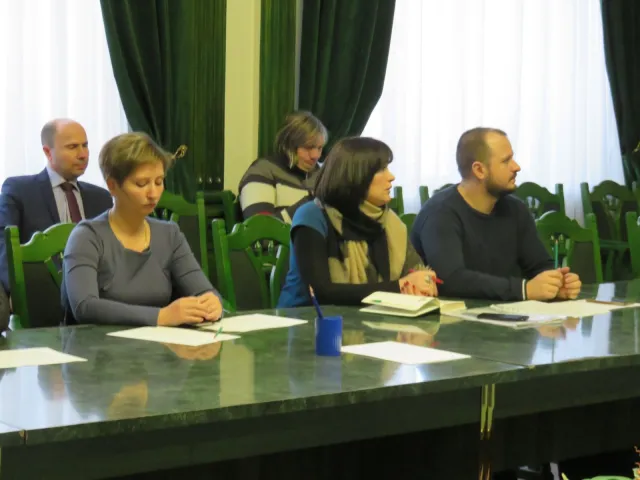 Кількість хворих на грип та ГРВІ зменшилась. У школах міста відновили навчання — фото 4