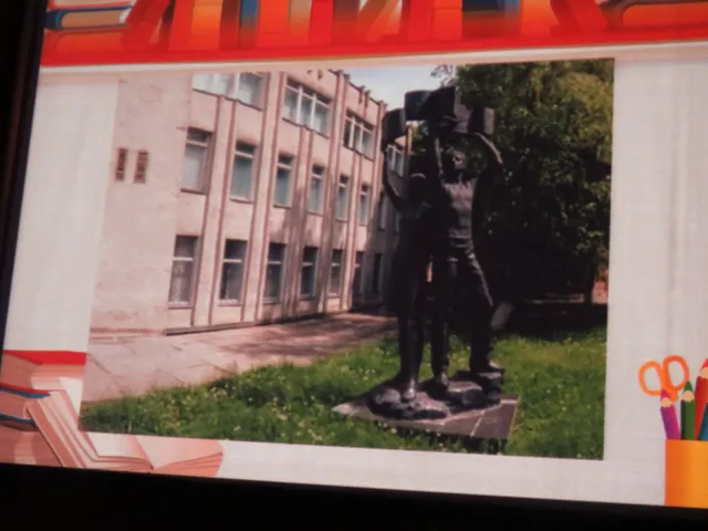 Школярі показали відмінні знання з місцевого самоврядування на брейн-рингу «Моя позиція» — фото 12