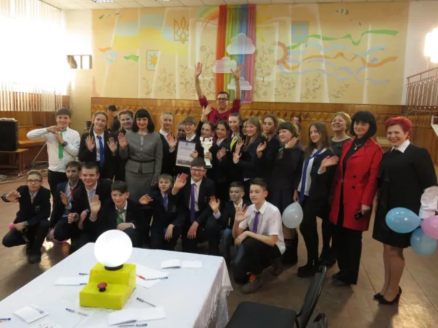 Маленькі хмельничани показали відмінні знання з історії рідного міста на проекті «Битва шкіл» — фото 1