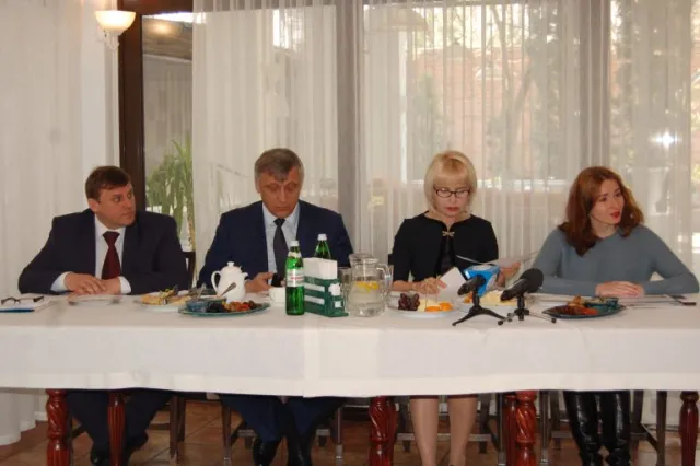 На Хмельниччині відкриють шість нових ЦНАПів за підтримки програми Євросоюзу U-LEAD — фото 2