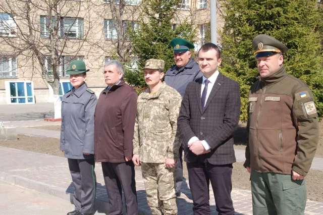 Для хмельницьких старшокласників пройдуть триденні військово-патріотичні збори на базі прикордонної академії — фото 11